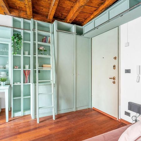 Mos29 - Luxurious Apartment - Near The Duomo Milaan Buitenkant foto