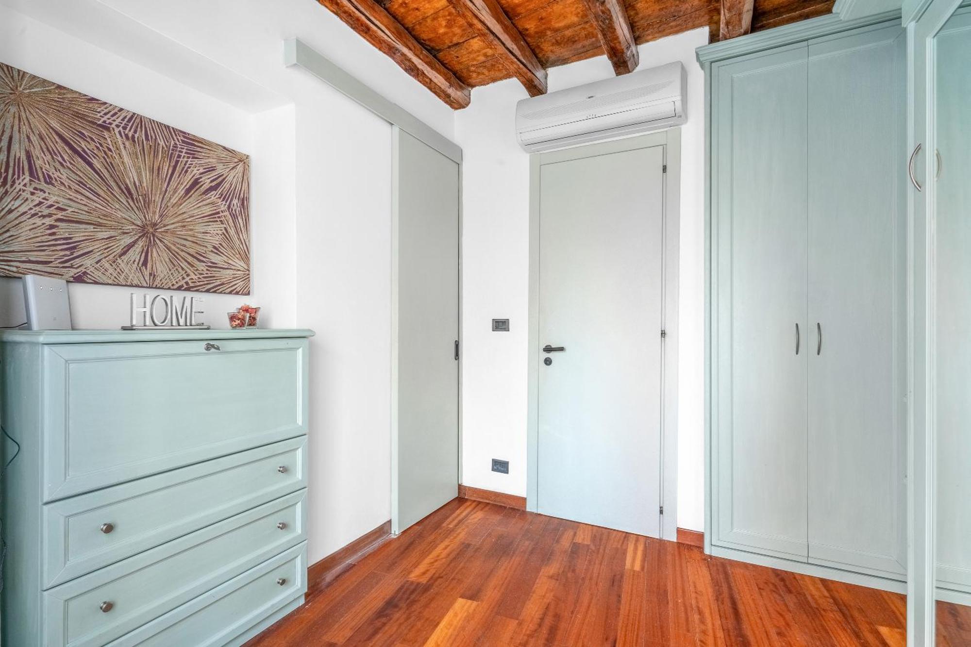 Mos29 - Luxurious Apartment - Near The Duomo Milaan Buitenkant foto